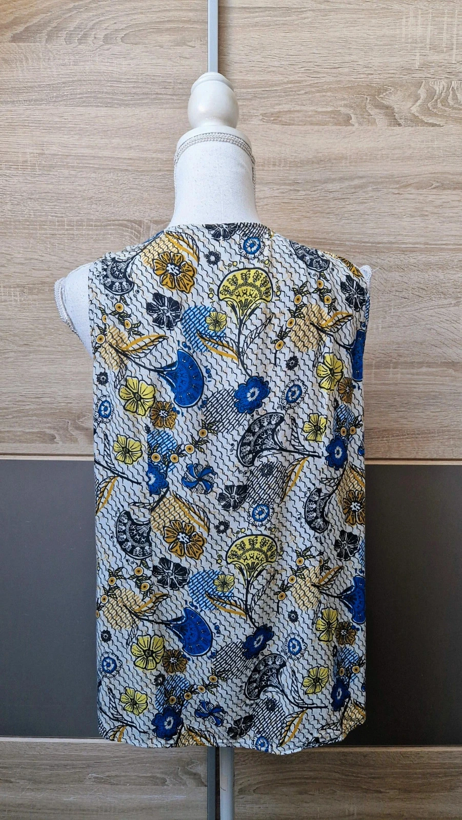 Top sin mangas Talla 46 – photo 4